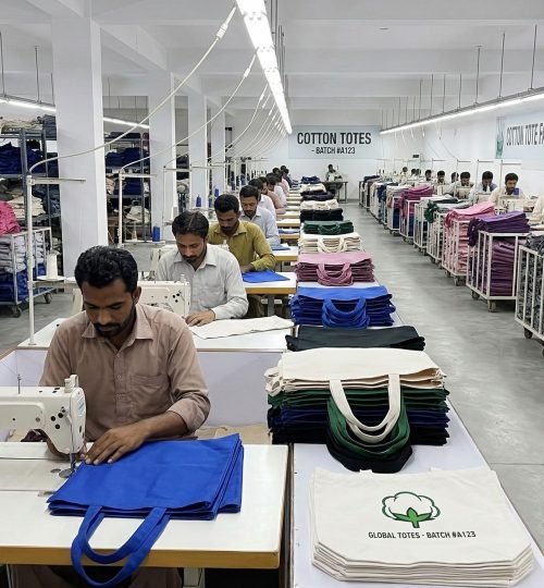 production of different colored bags - cotton tote factory